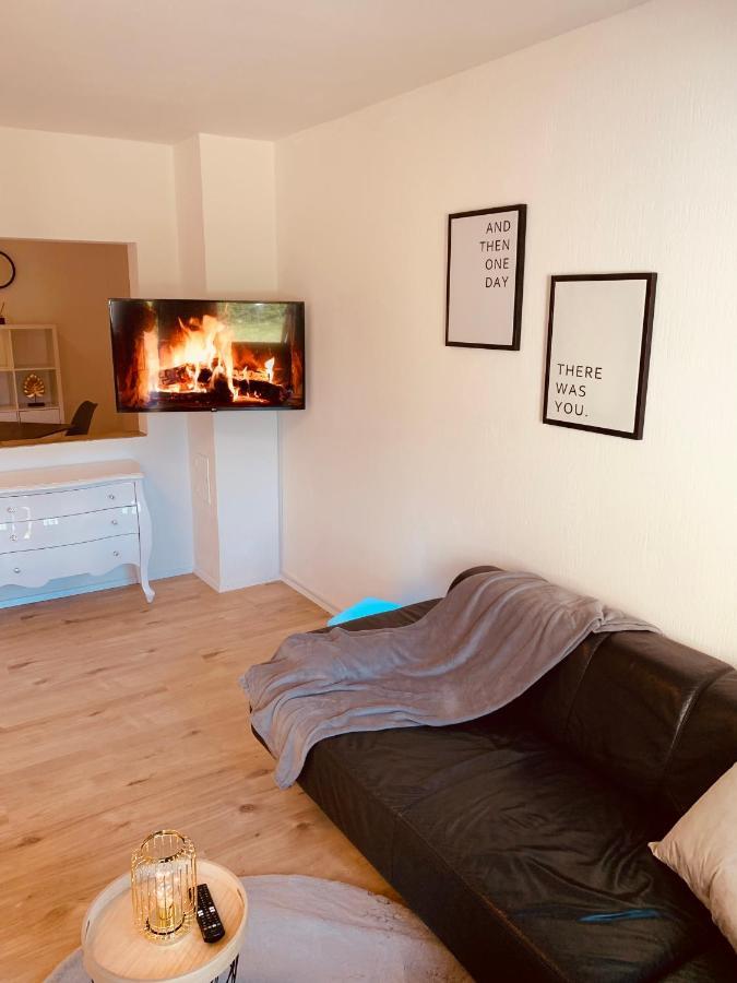 Felix Living 5, Modern & Cozy 2 Zimmer Wohnung, Terrasse, Parkplatz Salzweg Екстериор снимка