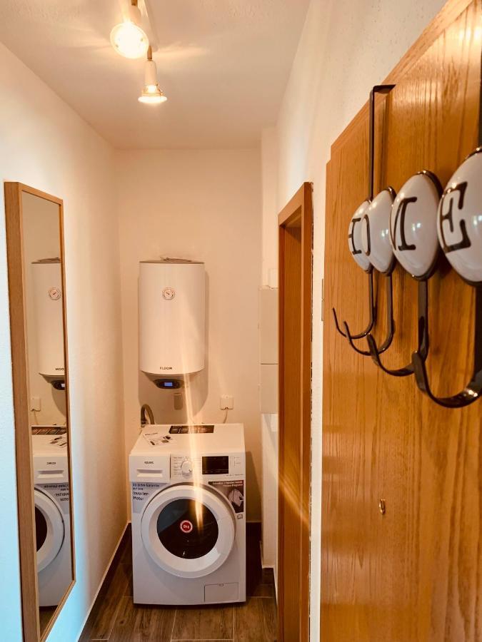 Felix Living 5, Modern & Cozy 2 Zimmer Wohnung, Terrasse, Parkplatz Salzweg Екстериор снимка